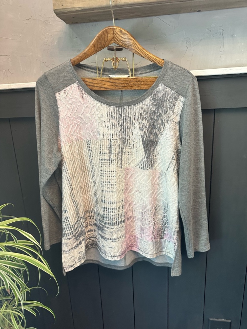 Christopher & Banks Gray Pink Long Sleeve Mixed-Print Tee sz‎ PL